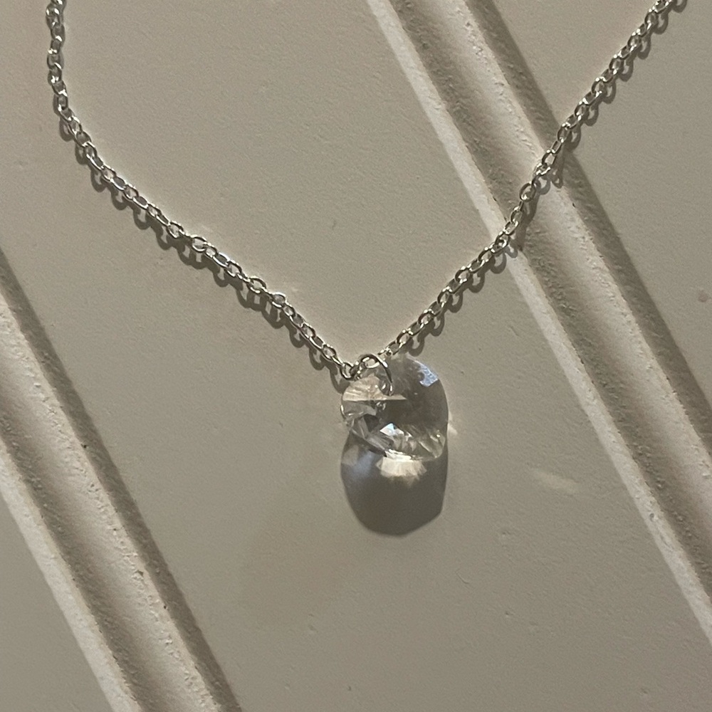 Elegant Silver Necklace with Crystal Pendant-Clear